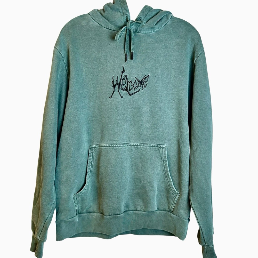 Welcome Skateboards Spine pigment-dyed pullover hoodie Size M Gothic Logo